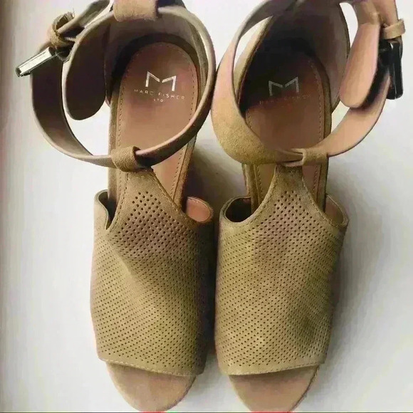 NEW! Marc Fisher Annie Perforated Espadrilles. - Picture 6 of 6